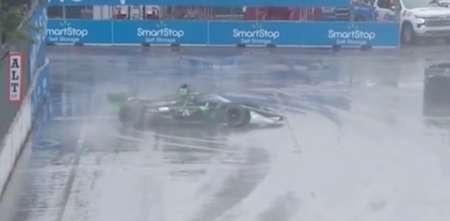 IndyCar: en una pista difícil, Canapino se exigió e hizo un trompo en Toronto