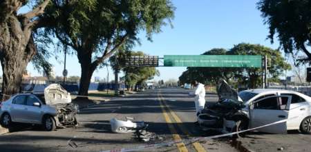 Fatal accidente en Aeroparque: falleció una azafata en un choque frontal