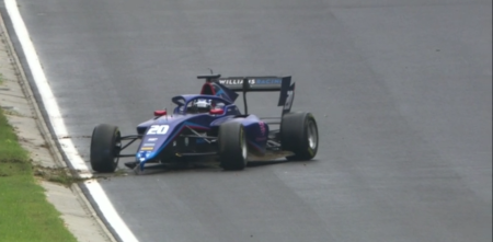 F3: el accidente que provocó la bandera roja en la Qualy en Hungría