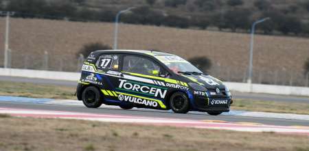 Turismo Pista: Bosio, el poleman del viernes para la Clase 2 en Termas