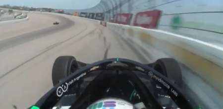 IndyCar: en pleno avance, Canapino le dio a la pared y se complicó su carrera