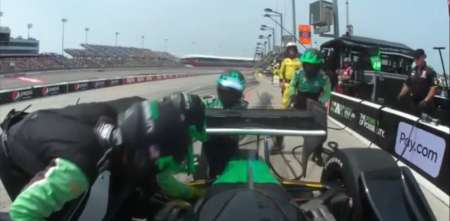IndyCar: los mecánicos del Juncos Racing hacen todo para que Canapino pueda seguir
