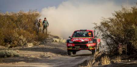 Rally Argentino: Martín Scuncio arrancó adelante en la Vuelta de la Manzana