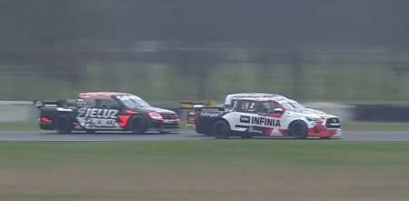 TC Pick Up: gran 2x1 de Jakos para ganar la segunda serie en La Plata