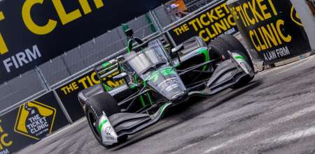 ¿Qué sensaciones tiene Canapino al manejar un IndyCar?