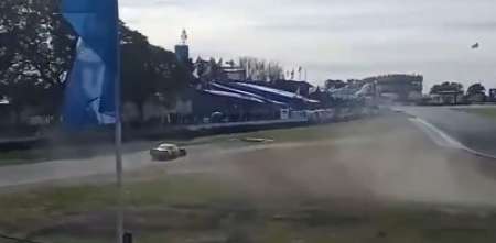 TC en Buenos Aires: un neumático salió disparado a una tribuna