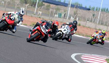 Viejo es el viento y sigue soplando