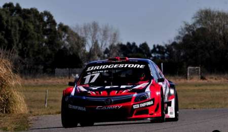 ¿De qué manera correrá Rossi siendo el puntero del Top Race?