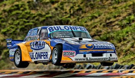 El "Falcon Volador" sale nuevamente a pista