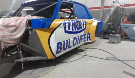 El amigo invisible de Acuña que restauró dos de sus autos 