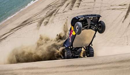 ¿Disfrutó o sufrió Jorge Lorenzo con Nasser Al Attiyah?