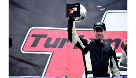 Alcaine pasó al frente