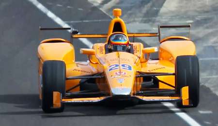 Alonso: "Mis compañeros me dieron una ayuda asombrosa"