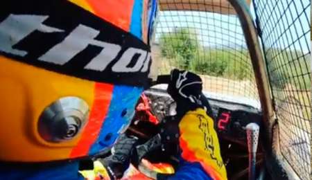 Fernando Alonso entrena con un Kartcross