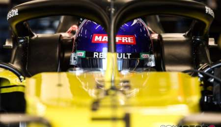 Alonso se prueba el Renault en Barcelona