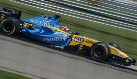 ¡El sonido del Renault R24 de Alonso reproducido en un violín!