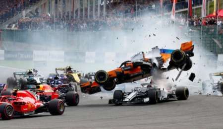 Alonso culpa a Hülkenberg y elogia el Halo