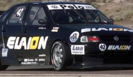 Era piloto de reserva y ganó su primera carrera de TC2000 con 17 años