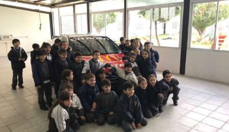 Súper TC2000 va a la Escuela pasó por Villa Madero