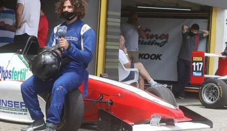 Álvez listo para su debut en la Fórmula Renault