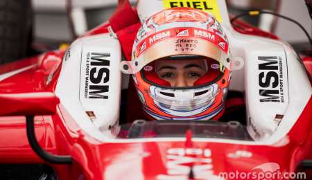 Ferrari sube a un italiano en Barcelona