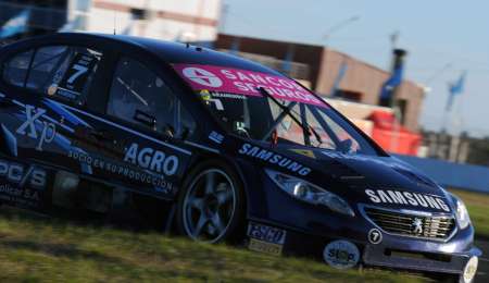 ¿Cómo les fue a los pilotos uruguayos en su debut en el TC2000?