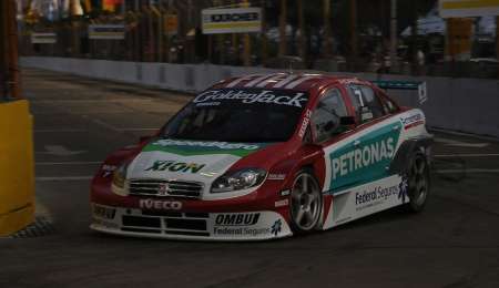 Ardusso ganó en la noche de Santa Fe en 2015