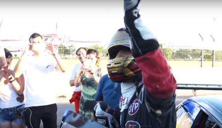 Cuando la pasión por los autos supera todas las barreras