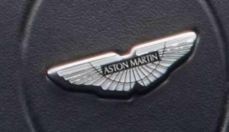 Aston Martin también fabricará motos