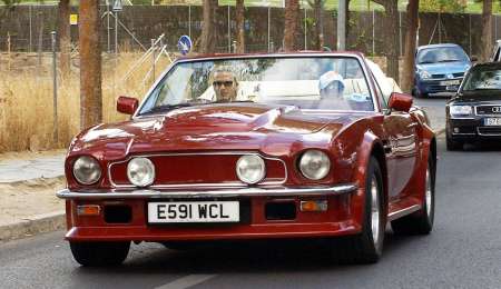El Aston Martin V8 Volante de David Beckham 