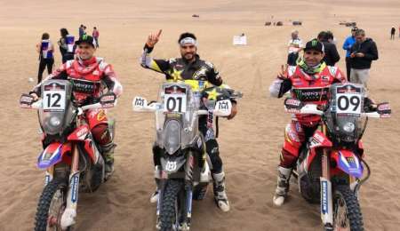 Podio de Benavídes en el Atacama Rally