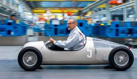 ¿Automotrices o imprentas?