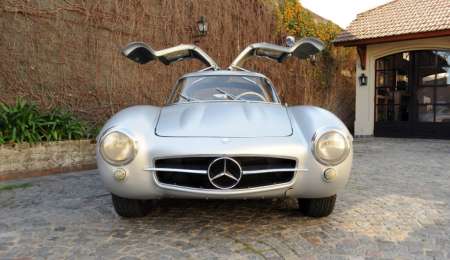 Autoclásica homenajeará a Mercedes, Porsche y Harley-Davidson