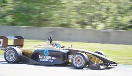 POLE Y TRIUNFO DE LEGUIZAMÓN EN USA