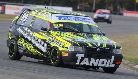 Bayala y Angeli lideraron las clasificaciones de clase 1 y clase 2 del Turismo Pista