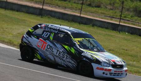 Benedetti y Ciccarelli mano a mano por el título