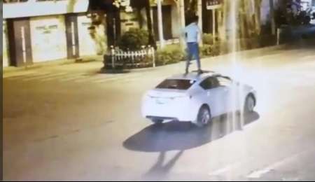 Un hombre borracho viajó seis cuadras sobre el techo de su auto