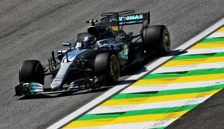 Bottas manda en el último entrenamiento en Brasil