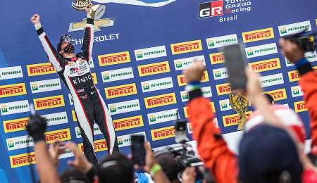 Velocitta, un circuito especial para Rossi