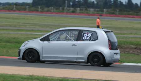 Valentín Bugliotti espera por un Volkswagen Up