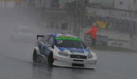 Paraná: pulgar arriba, pulgar abajo