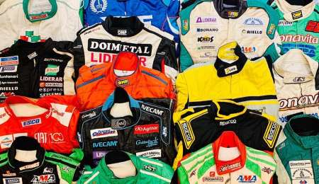 Subasta uno de sus buzos para colaborar con el hospital 