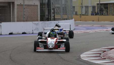 Satler domina en la Fórmula