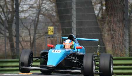 Carrara giró en Misano