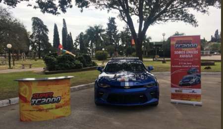 Podés girar con el Camaro del Súper TC2000 en Rafaela