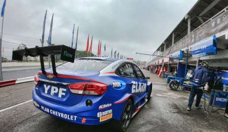 Hoy probará Chevrolet en Rafaela y el jueves Renault en Alta Gracia
