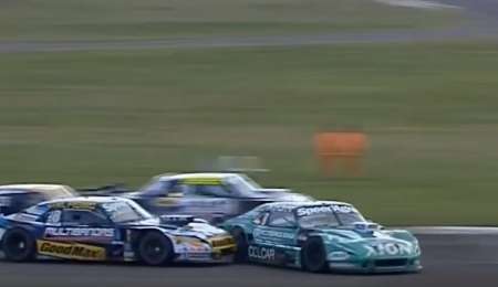 Fuerte toque entre Canapino y Fontana 