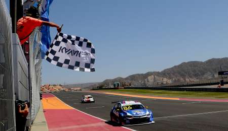 Canapino fuera de contexto