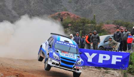 Cancio se mete segundo, manda Díaz