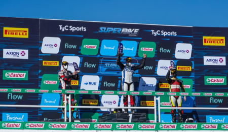 Corrió con una moto prestada y subió al podio